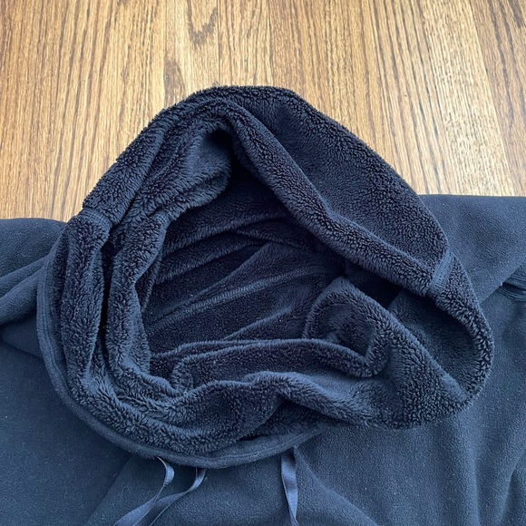 Lululemon Don’t Hurry Be Happy Pullover - Picture 10 of 13